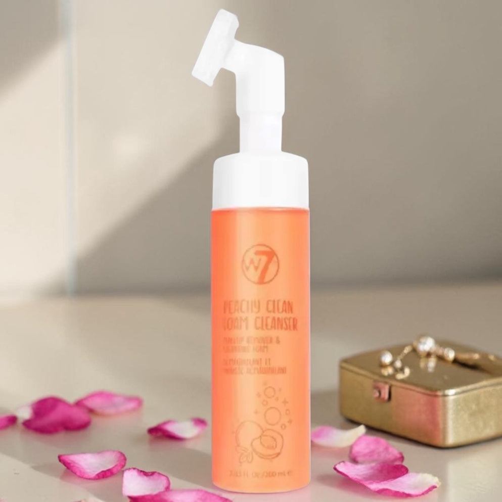 Mousse démaquillante et nettoyante