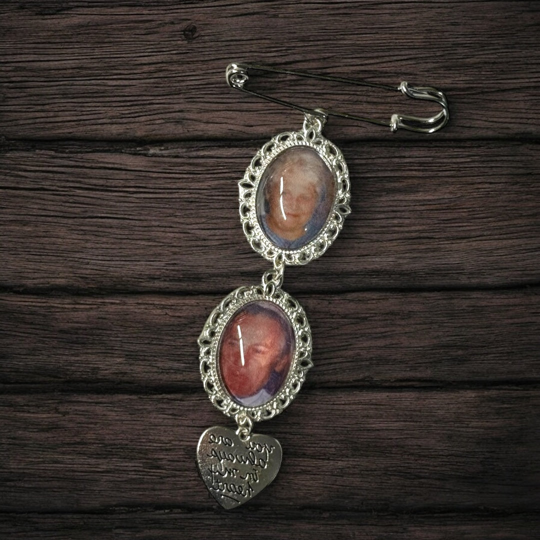 Broche personnalisée souvenir