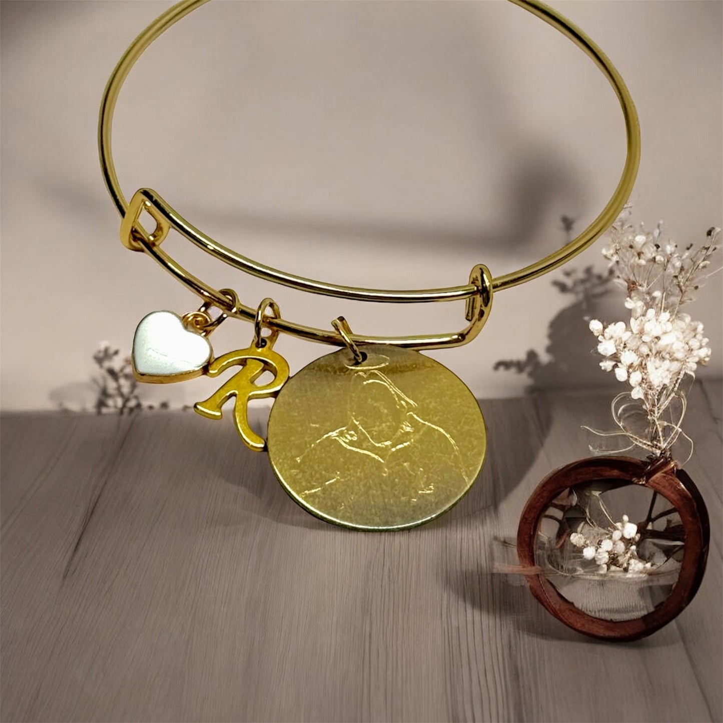 Bracelet à partir d’une photo + initiale + cœur