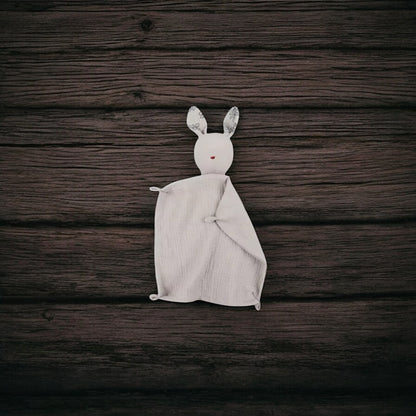 Doudou Lapin Personnalisé avec Prénom – Le Compagnon Doux des Tout-Petits