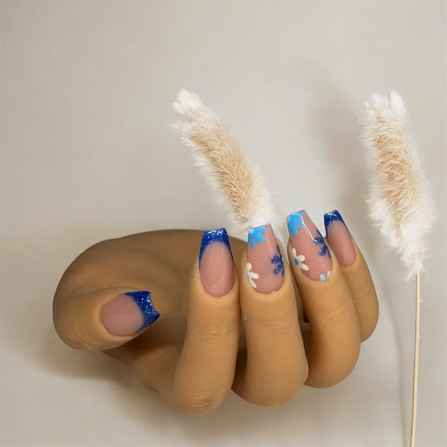 Press on nails - Aloha