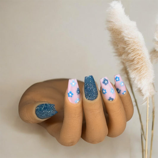 Press on nails - flower blue
