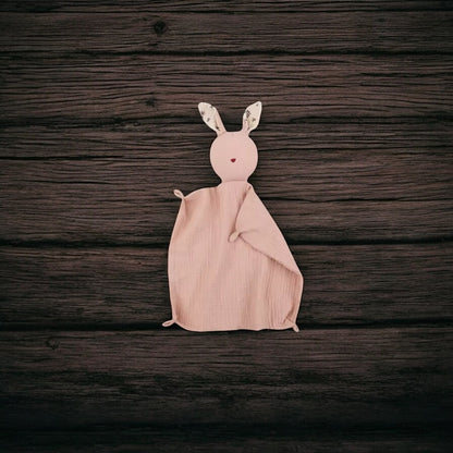 Doudou Lapin Personnalisé avec Prénom – Le Compagnon Doux des Tout-Petits