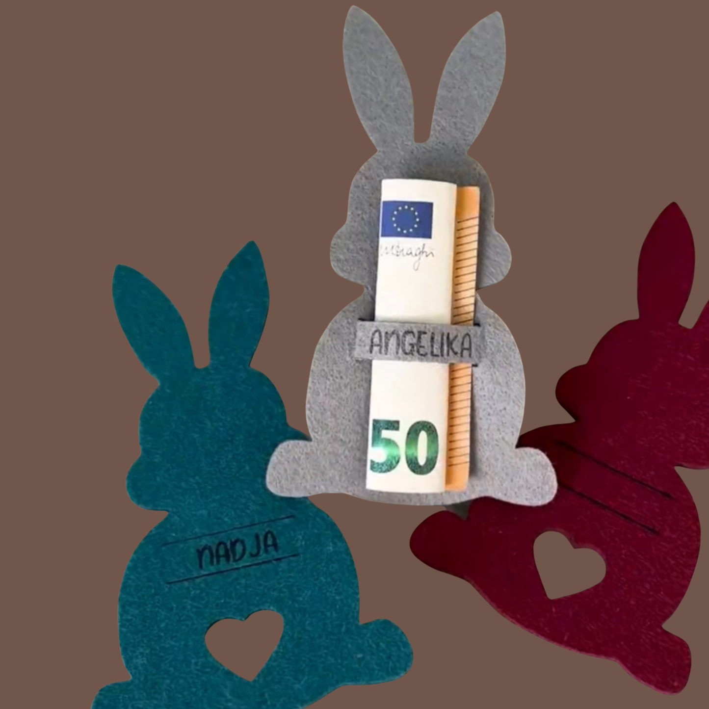 Lapin pour y glisser un billet