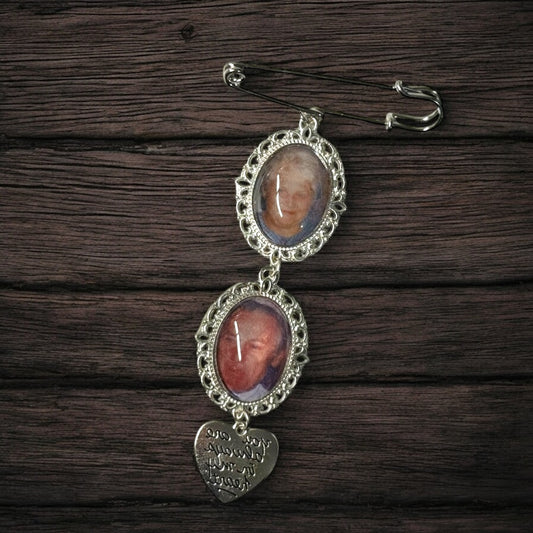 Broche personnalisée souvenir